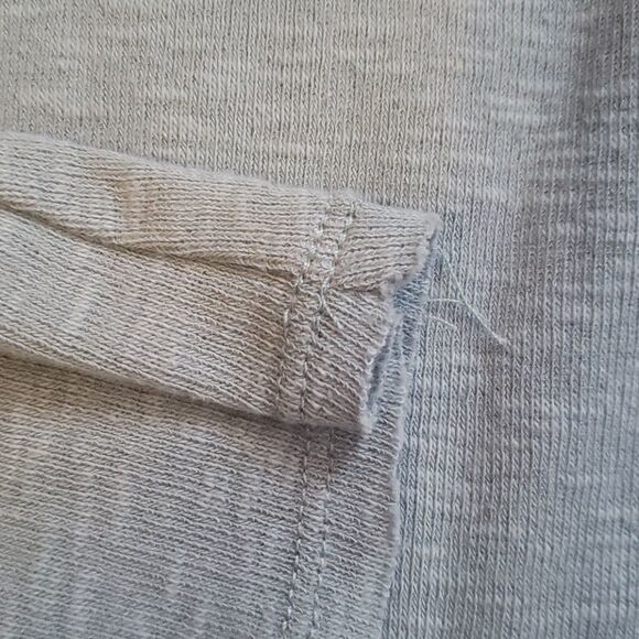 Easel Los Angeles Womens Blue Short Sleeve Cold Shoulder Top Size Medium NEW - Picture 4 of 4